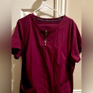 Koi scrubs set 2X maroon/wine